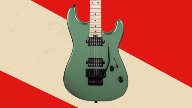 Charvel 日本製 white スパークルフィニッシュ（ラメ) シャーベルの日本製シリーズより、San Dimas Style 1とSo-Cal