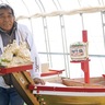 小机町・松本さん　野菜宝船の出航準備　新年を華やかに