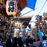 西新井大師で「納めの大師」が12月21日に開催。都内で行われる今年最後の熊手市に出かけよう！