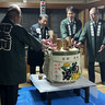 　阿夫利睦が新年会　「この先50年、１００年へ」