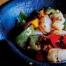 横山タカ子の信州手仕事だより「帆立てと野菜のにんにく炒め」