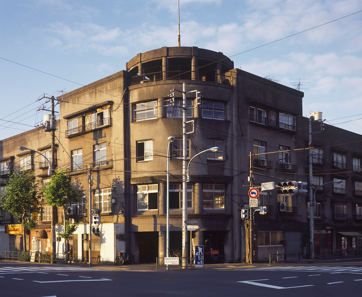 マンション60年史 同潤会アパートから超高層へ / 高層住宅史研究会 AqrN6ZEr8hvRuGCKSskqoKCh6trm0h