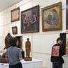 【取手市】毎週火曜日の午後にガイドツアーを実施中。東京芸大の魅力伝える「魅せる収蔵庫」