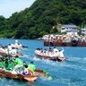 瀬戸内海に浮かぶ大崎上島の夏祭り「木江十七夜祭」で3500発の海上花火大会