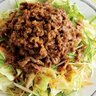 春野菜×薄切り肉の軽やかサッとレシピ「春キャベツと水菜の牛肉ドレッシングサラダ」