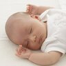 【子どもの熱中症】「汗をかかせたほうがいい」は危険な誤解！　正しい暑さ対策とは〔小児科専門医が解説〕