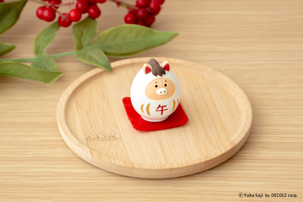 郵便局】2026年の干支はうま！限定カラーの『干支だるま コンコンブル