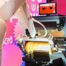 【神戸】「ユーハイム本店別館」AI職人が作るバウムクーヘンが食べ放題！ここだけの限定メニューも