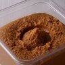 「味噌の色」変わってない？意外と知らない“変色の理由”と“正しい保存法”「濃くなっても捨てちゃダメ」