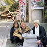 出雲大社相模分祠　｢巳｣の石像で十二支揃う　彫刻家・西巻氏が毎年奉納