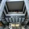 高校の教頭が盗撮未遂罪で停職6か月　「一度の馬鹿な行動で…」の釈明に「言い訳にならない」の声