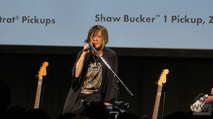 動画】GLAY・HISASHI、表参道ヒルズでギター演奏を披露