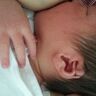 知らなかった授乳の大変さ！ほ乳瓶を受け付けない息子に相次ぐ母乳トラブル！