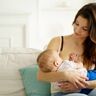 母乳は出てるの、出てないの？　当たり前じゃなかった私の【母乳育児】