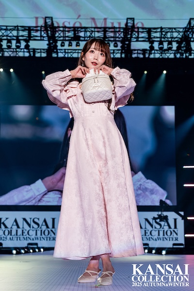 LOVE・大谷映美里、Rosé Muse（ロゼ ミューズ） ステージに