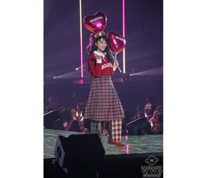 櫻坂46・山﨑天、可愛すぎる投げキッスにキュン！チェック柄