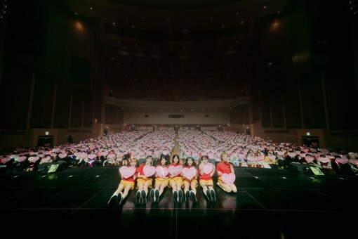 FRUITS ZIPPER、初のアジアツアー完走！ソウル公演で有終の美［ライブ