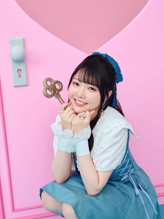 麻倉もも ピンキーフック サイン入りジャケット B賞 TrySail □8/18発売 麻倉もも 9thシングル「ピンキーフック」 | TrySail