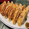 名物"餃子"は底カリリで餡ジューシー　四条烏丸の使いやすい中華バル「餃子屋