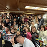 オープン５周年、屋形船で祝う　まちなかｂｉｚみどり