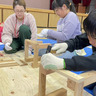 小学生がイス作り　大和建設綜合組合が協力