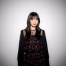 鈴木愛理「歌とダンスでぶつかって高め合いたい」ーーミュージカル『SIX』で「史上最も有名でスキャンダラスな暴君」の元妻役に挑戦