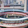 円形デッキは橋桁の架設へ、徐々に姿を見せる四日市の街の新しいシンボル
