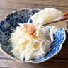 たった2つの調味料で激うま！新玉ねぎのマヨネーズポン酢サラダ