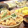 丸の内｜ザクザク具だくさんの塩天丼が名物！そばや天ぷらを楽しめるオフィス街の居酒屋