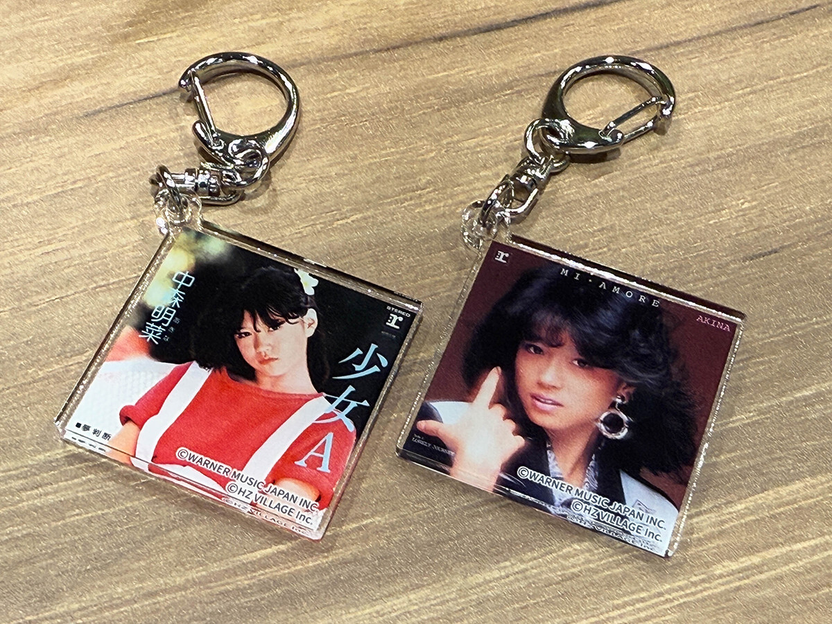 中森明菜 写真展 ジャケットアクリルキーホルダー 禁区 - メルカリ