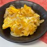 忙しい日もしっかり栄養チャージ！「卵」と「新玉ねぎ」を煮るだけ“とろっとろの絶品卵丼”の作り方