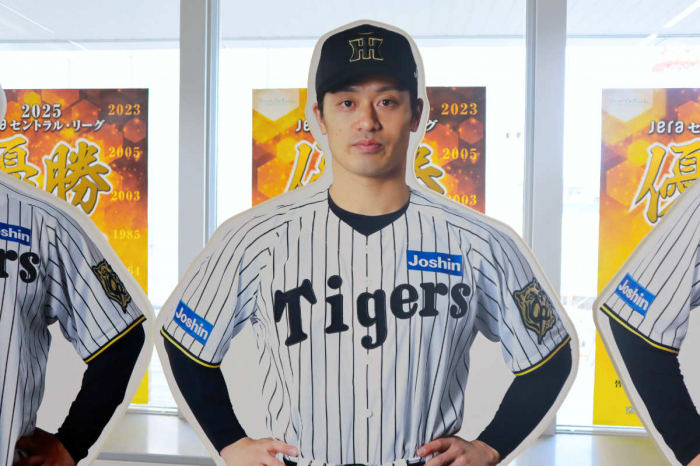 阪神タイガース 金本　等身大パネル 阪神タイガース 金本 等身大パネル 阪神タイガース 金本 等身大