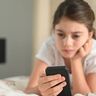 子どもへのチェーンLINE、親はどう対処すべき？