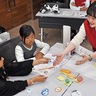 ｢お金のひみつ｣親子学ぶ