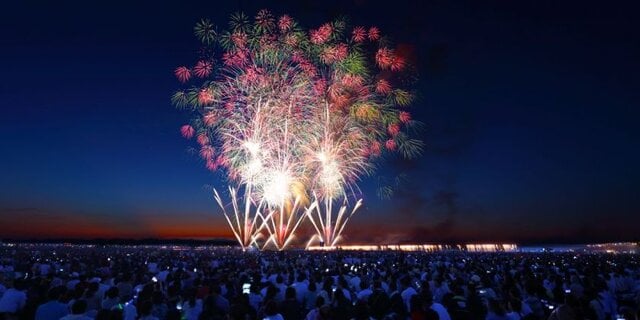 8/2・3開催】日本三大花火！壮大で圧倒的な花火に感動必至「長岡