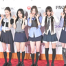 iznaが爽やかでキュートなスクールガール風ファッションコーデで登場！＜KCON