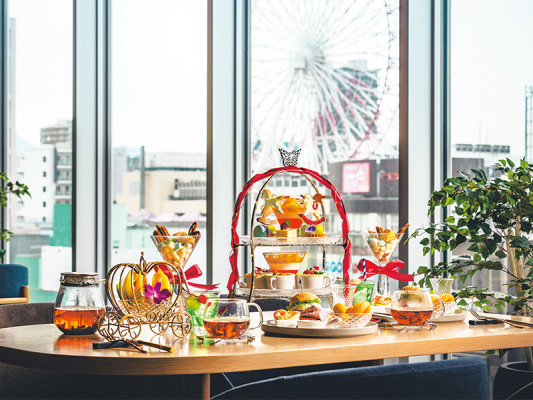 BAR & GRILL Splish】“遊園地”をテーマにした 夏のアフタヌーン