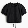 驚くほど着回しできる……！【H&M】でみつけた初夏の「大人可愛いトップス」5選