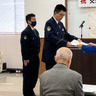 大磯警察署管内　功労者ら10人を表彰　交通安全・模範運転を推進