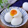 水は1cmでOK！フライパンで作る半熟ゆで卵